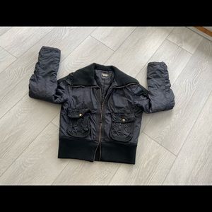 Woman’s Guess Black Jacket